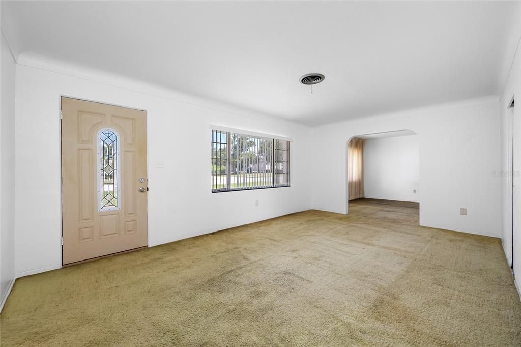 En Venta: $339,000 (2 camas, 1 baños, 1136 Pies cuadrados)
