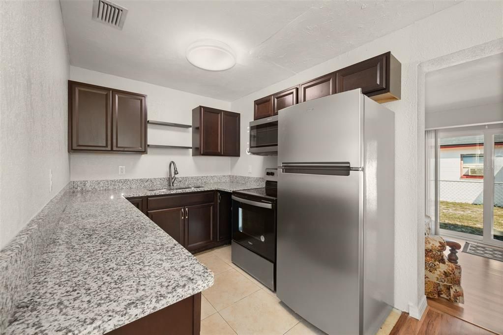 En Venta: $209,900 (3 camas, 1 baños, 1169 Pies cuadrados)
