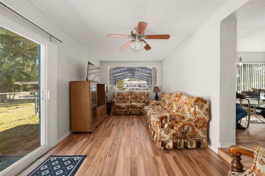 En Venta: $209,900 (3 camas, 1 baños, 1169 Pies cuadrados)