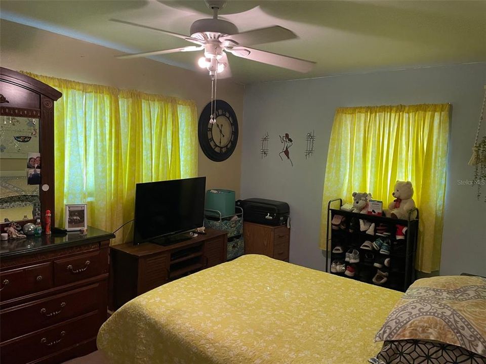 En Venta: $189,900 (2 camas, 1 baños, 1200 Pies cuadrados)
