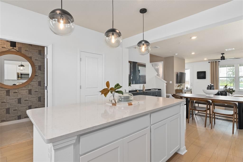For Sale: $482,090 (3 beds, 2 baths, 1652 Square Feet)