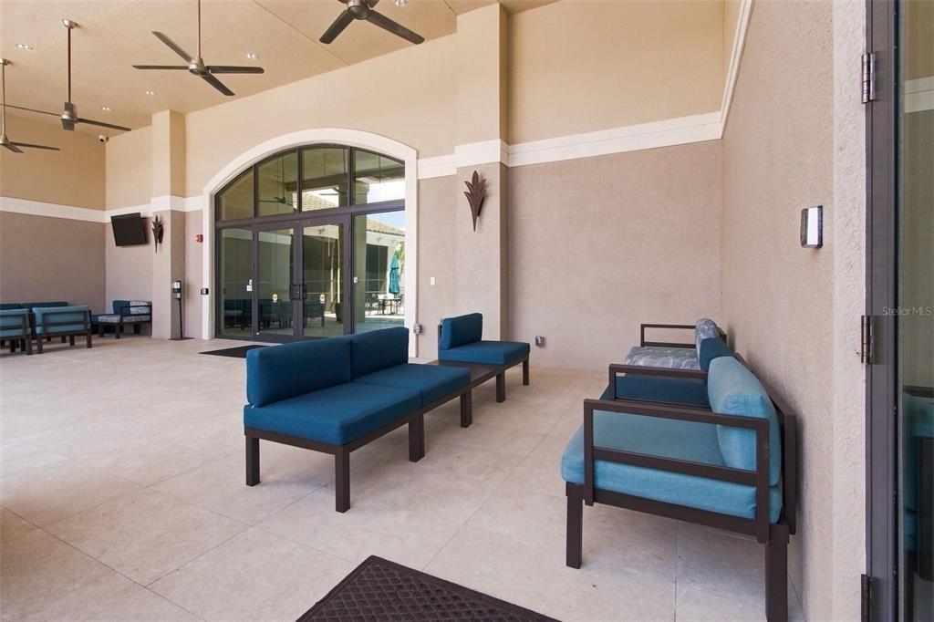 For Sale: $485,000 (2 beds, 2 baths, 1684 Square Feet)