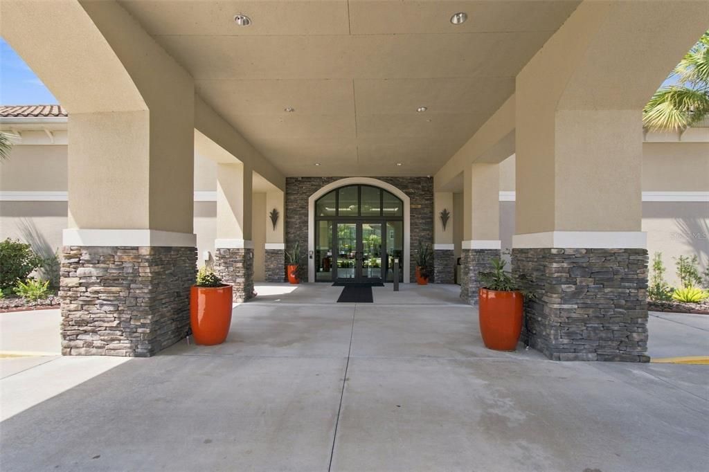 For Sale: $485,000 (2 beds, 2 baths, 1684 Square Feet)
