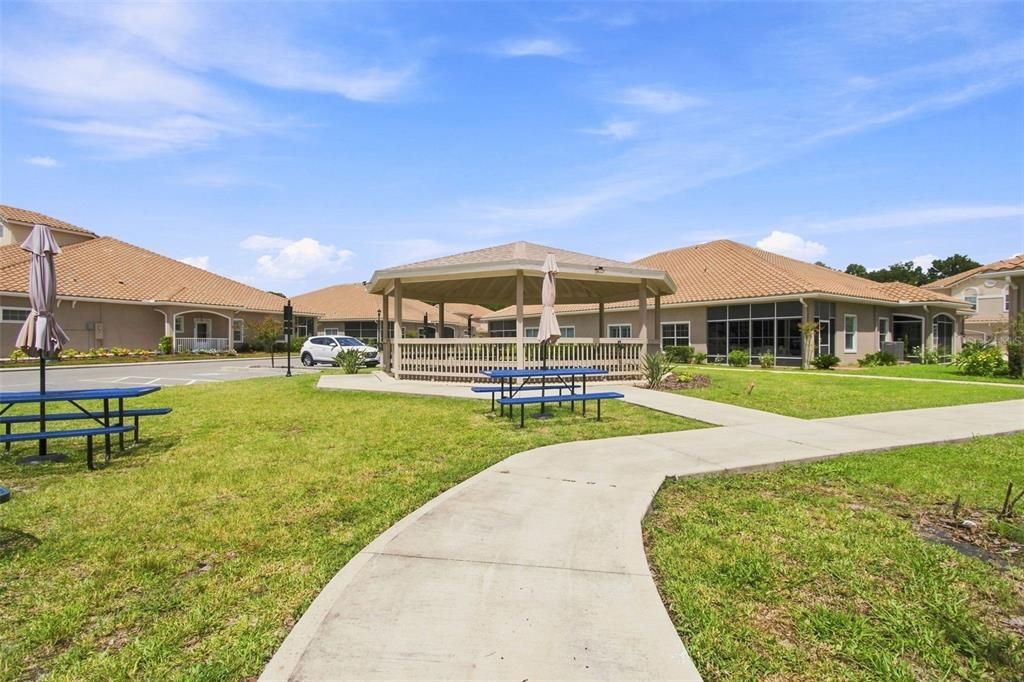 For Sale: $485,000 (2 beds, 2 baths, 1684 Square Feet)