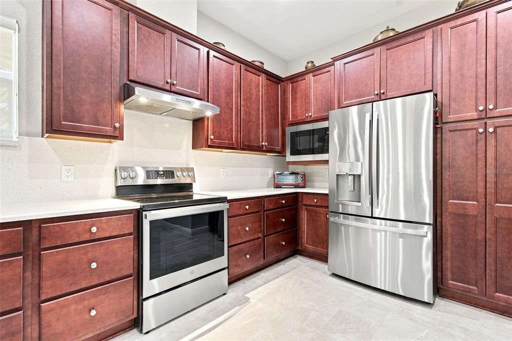 For Sale: $485,000 (2 beds, 2 baths, 1684 Square Feet)