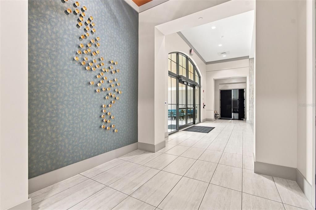 For Sale: $485,000 (2 beds, 2 baths, 1684 Square Feet)