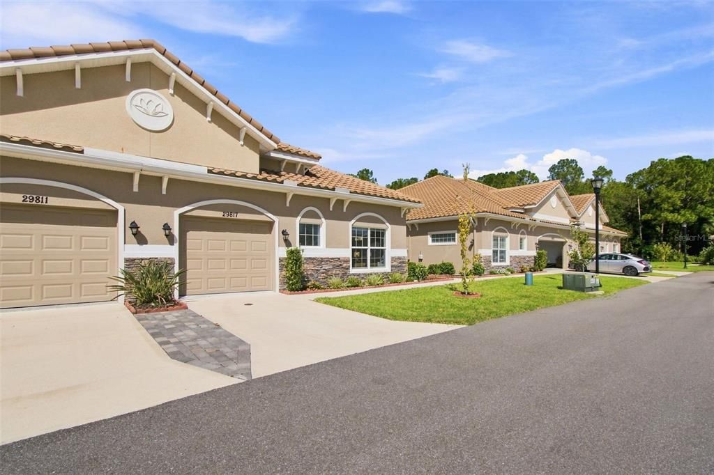 For Sale: $485,000 (2 beds, 2 baths, 1684 Square Feet)