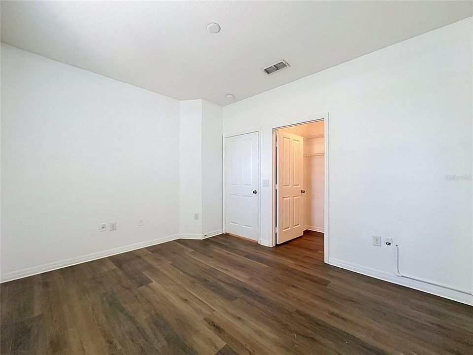 На продажу: $160,000 (2 спален, 2 ванн, 1152 Квадратных фут)