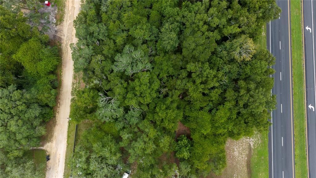 На продажу: $112,000 (0.92 acres)