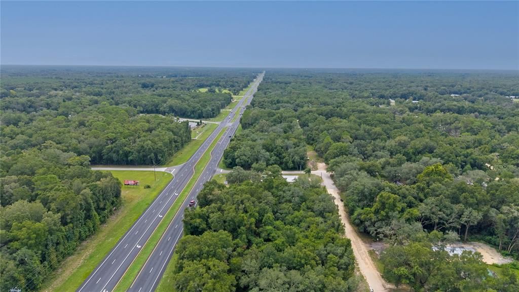 На продажу: $112,000 (0.92 acres)