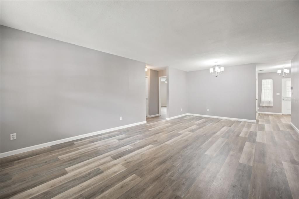 En Venta: $159,900 (2 camas, 2 baños, 1179 Pies cuadrados)
