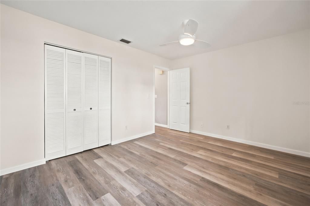 En Venta: $159,900 (2 camas, 2 baños, 1179 Pies cuadrados)