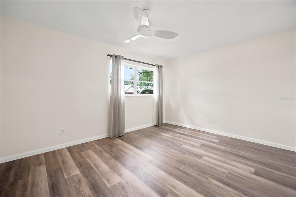 En Venta: $159,900 (2 camas, 2 baños, 1179 Pies cuadrados)