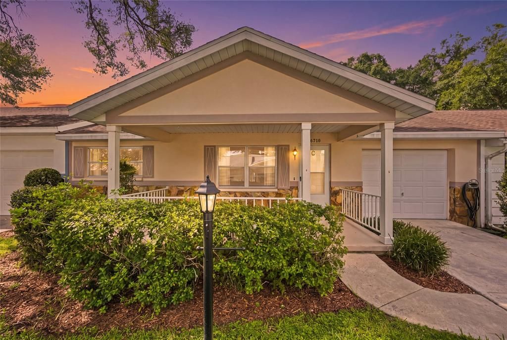 En Venta: $159,900 (2 camas, 2 baños, 1179 Pies cuadrados)