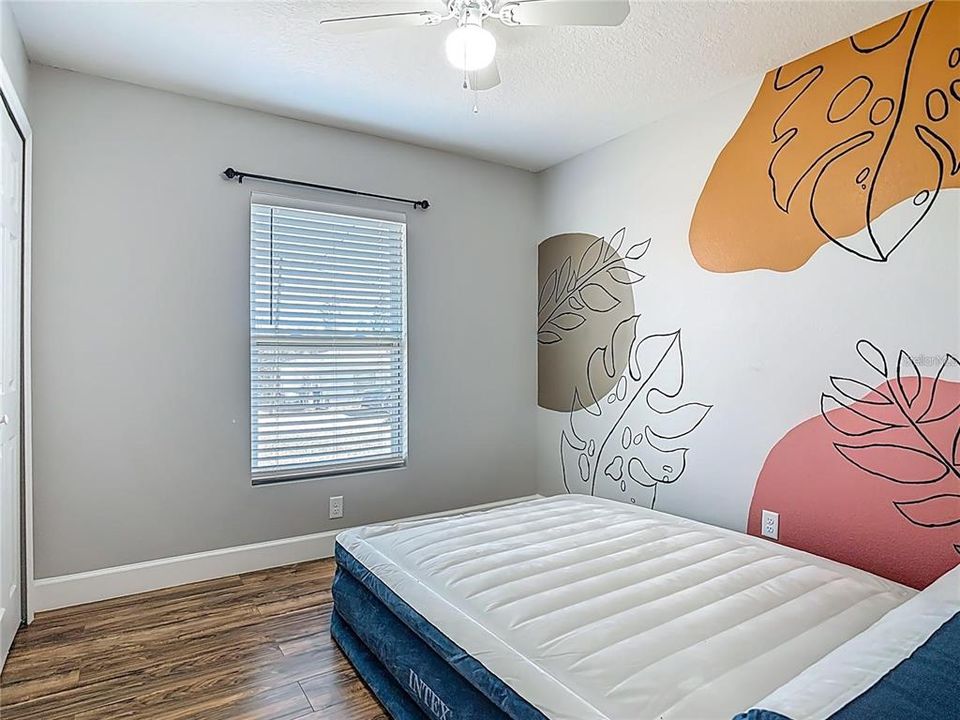 For Rent: $2,500 (3 beds, 2 baths, 1159 Square Feet)
