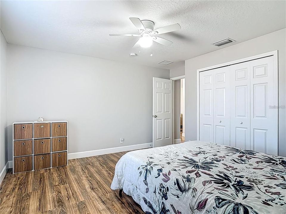 For Rent: $2,500 (3 beds, 2 baths, 1159 Square Feet)