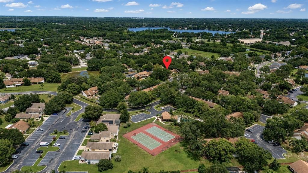 For Sale: $262,000 (2 beds, 2 baths, 1002 Square Feet)