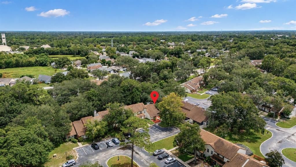 For Sale: $262,000 (2 beds, 2 baths, 1002 Square Feet)