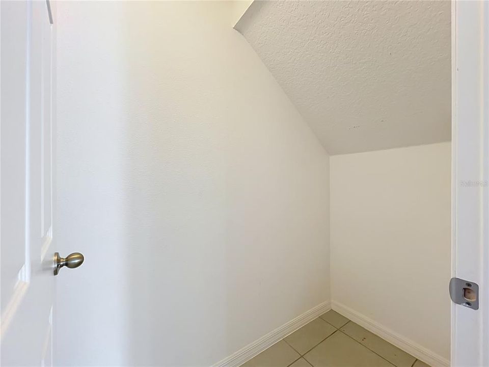 В аренду: $2,500 (3 спален, 2 ванн, 1627 Квадратных фут)