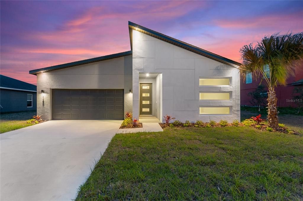 For Rent: $2,125 (4 beds, 2 baths, 1791 Square Feet)