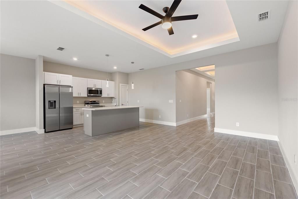 For Rent: $2,125 (4 beds, 2 baths, 1791 Square Feet)