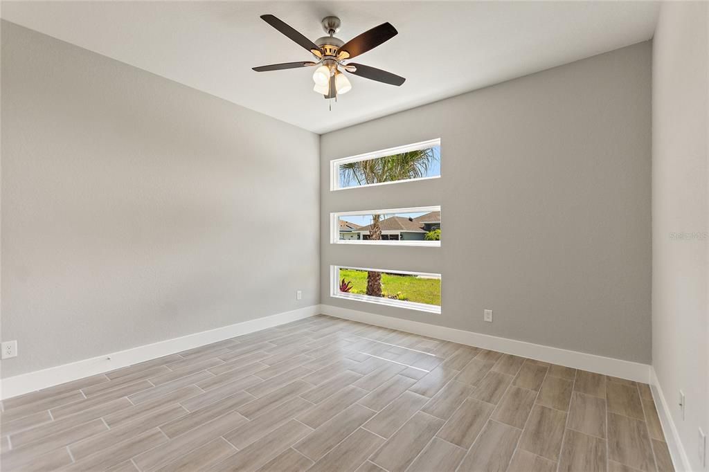 For Rent: $2,125 (4 beds, 2 baths, 1791 Square Feet)