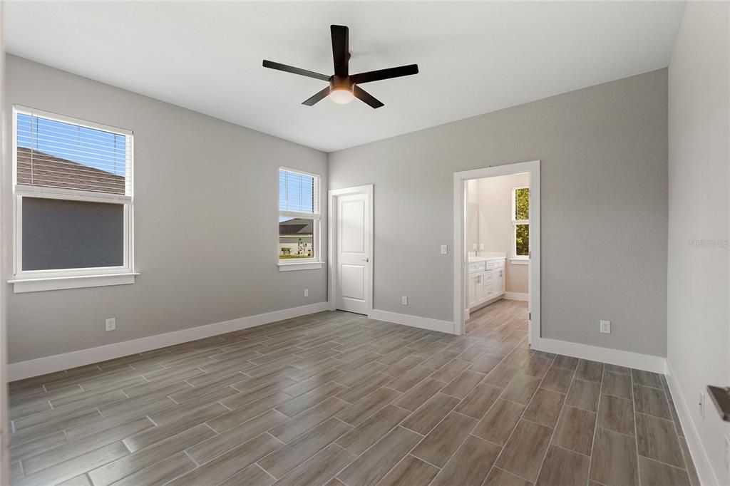 For Rent: $2,125 (4 beds, 2 baths, 1791 Square Feet)