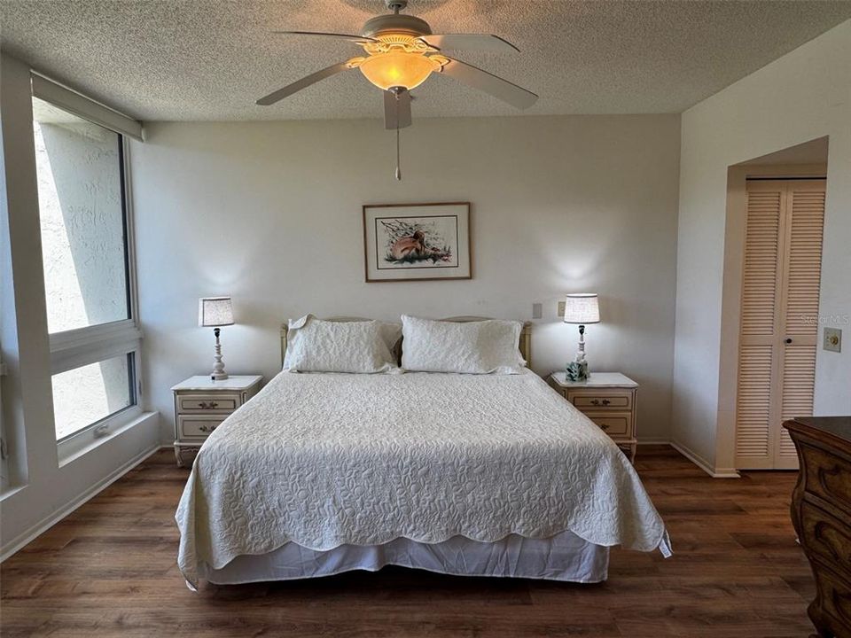 For Sale: $599,000 (2 beds, 2 baths, 1503 Square Feet)