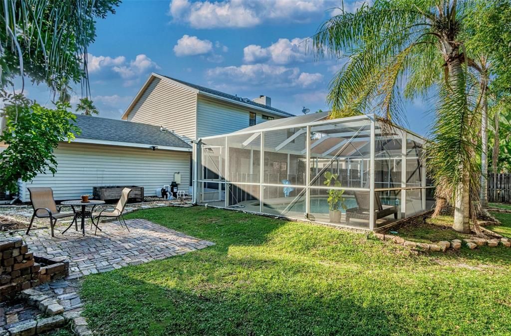 For Rent: $3,200 (3 beds, 2 baths, 1866 Square Feet)