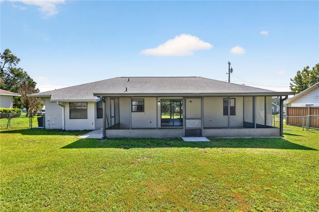 待售: $225,000 (3 贝兹, 2 浴室, 1293 平方英尺)