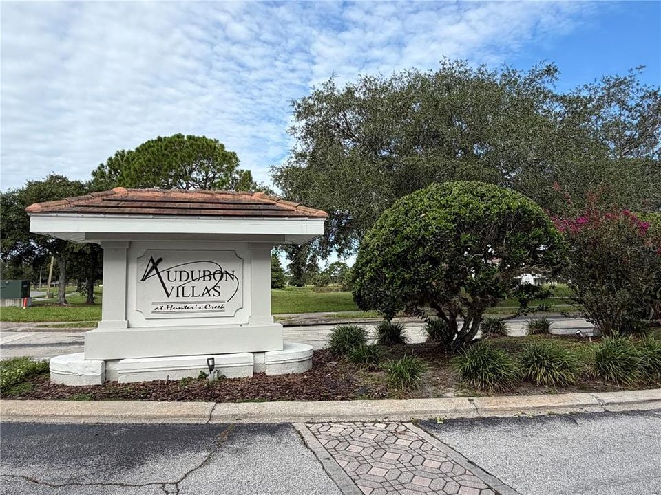 For Rent: $1,800 (2 beds, 2 baths, 1288 Square Feet)