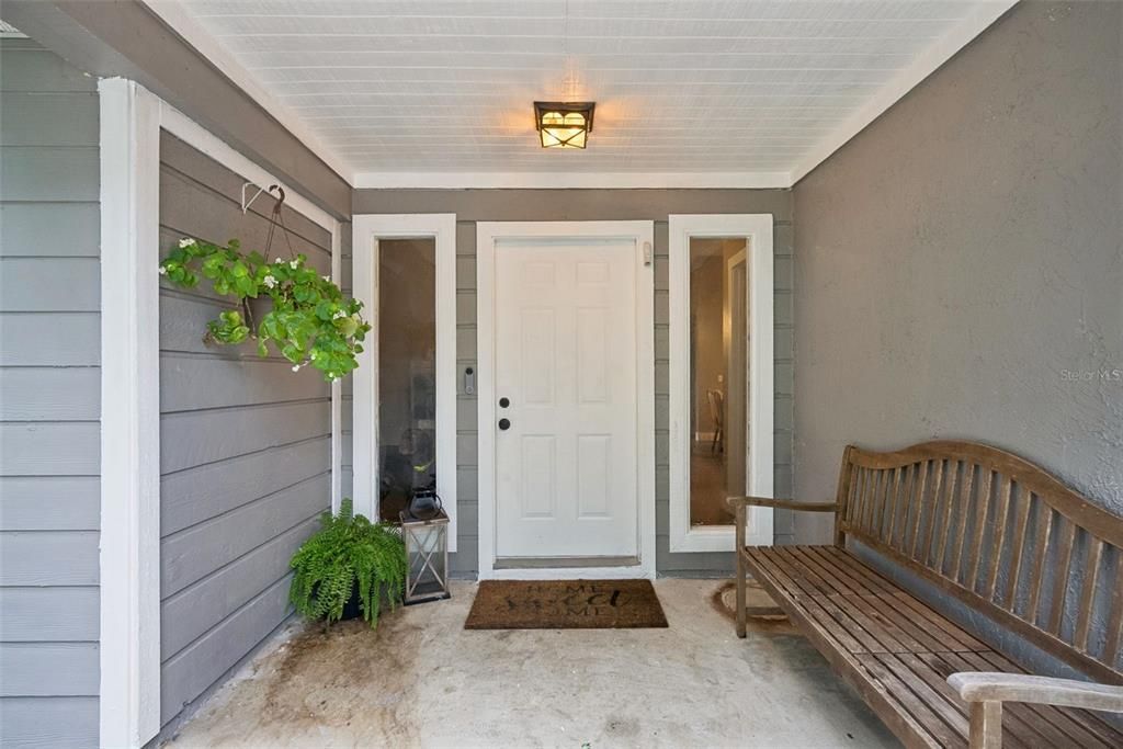 For Sale: $334,999 (3 beds, 2 baths, 1642 Square Feet)