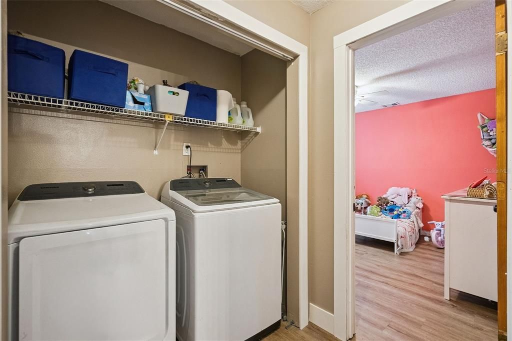 For Sale: $334,999 (3 beds, 2 baths, 1642 Square Feet)