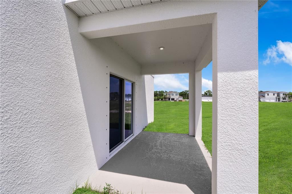 En Venta: $354,690 (5 camas, 3 baños, 2434 Pies cuadrados)