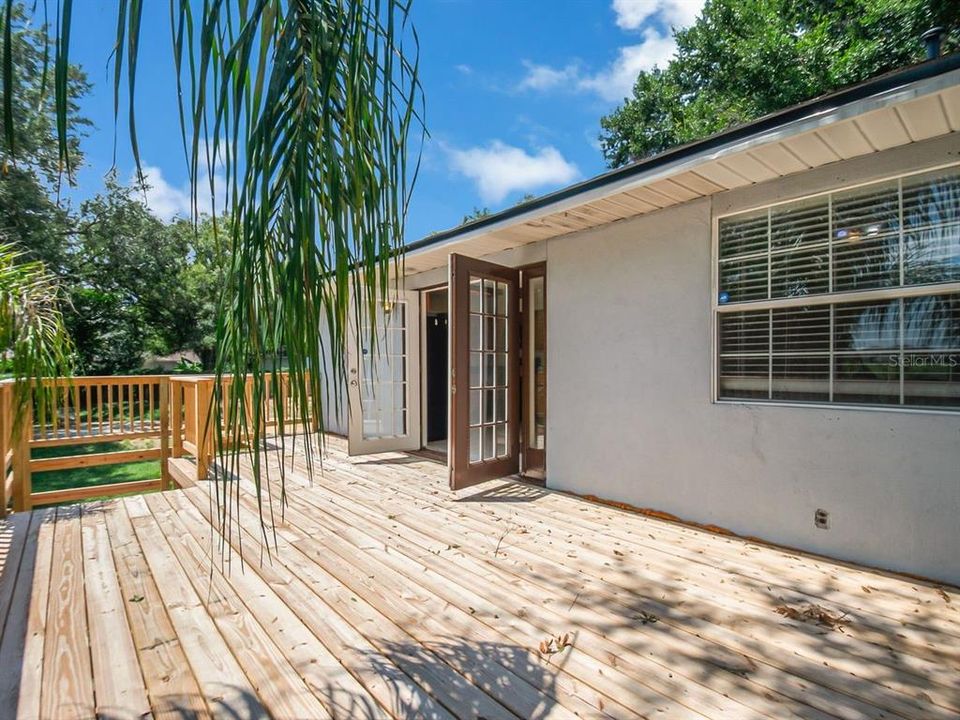 En Venta: $459,000 (4 camas, 3 baños, 2668 Pies cuadrados)