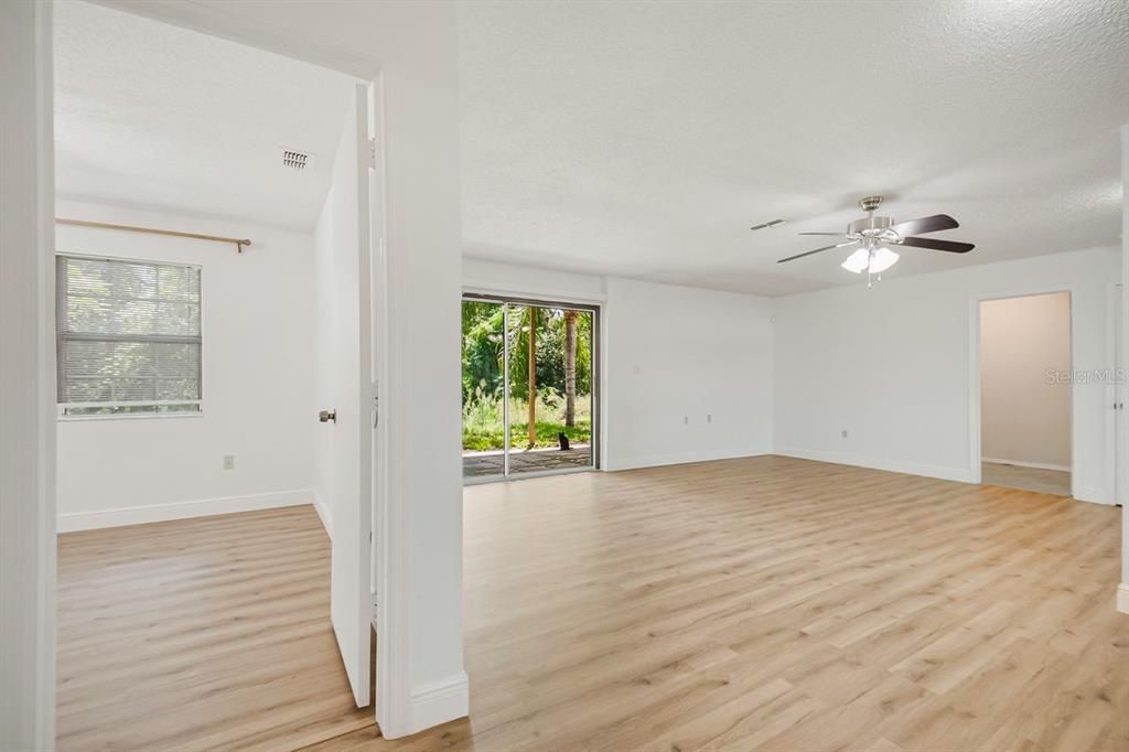 En Venta: $459,000 (4 camas, 3 baños, 2668 Pies cuadrados)