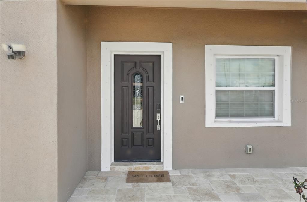 For Rent: $4,650 (4 beds, 3 baths, 2600 Square Feet)
