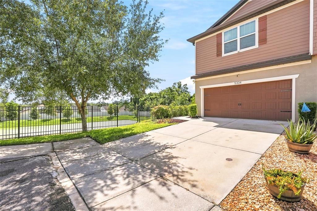 For Sale: $342,000 (3 beds, 2 baths, 1880 Square Feet)
