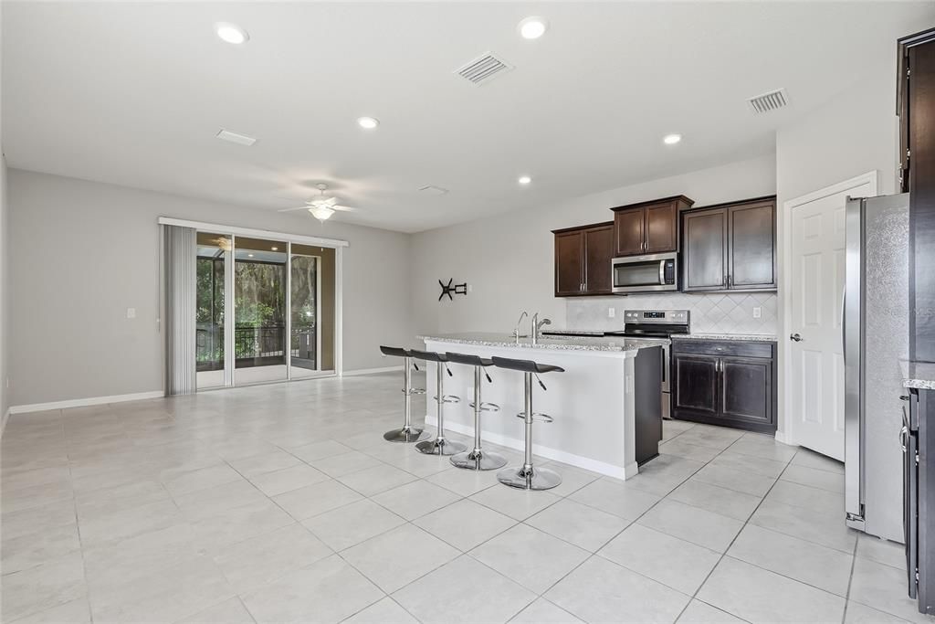For Sale: $342,000 (3 beds, 2 baths, 1880 Square Feet)