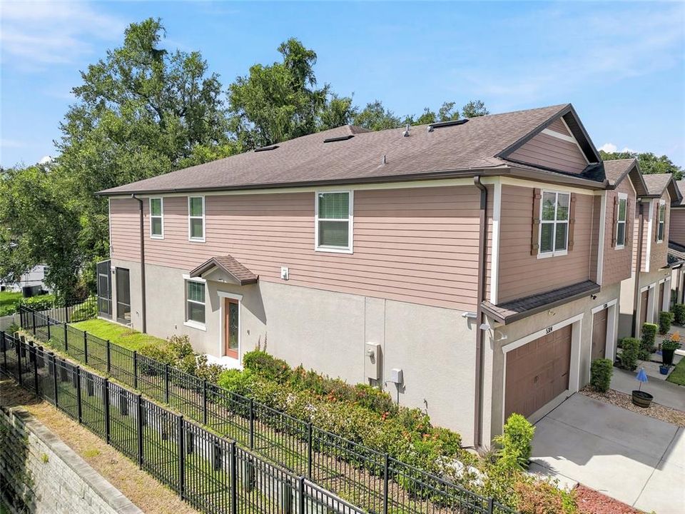 For Sale: $342,000 (3 beds, 2 baths, 1880 Square Feet)