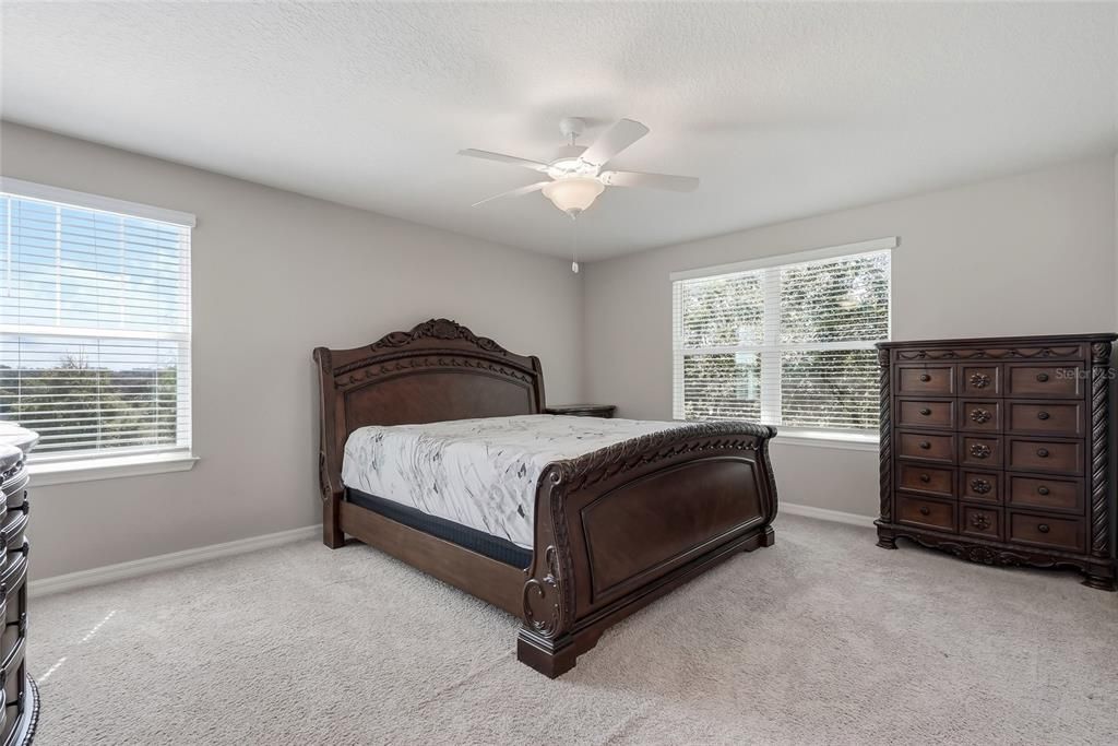 For Sale: $342,000 (3 beds, 2 baths, 1880 Square Feet)