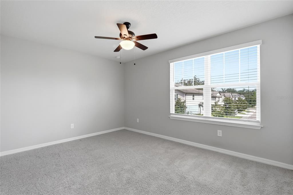 For Sale: $342,000 (3 beds, 2 baths, 1880 Square Feet)