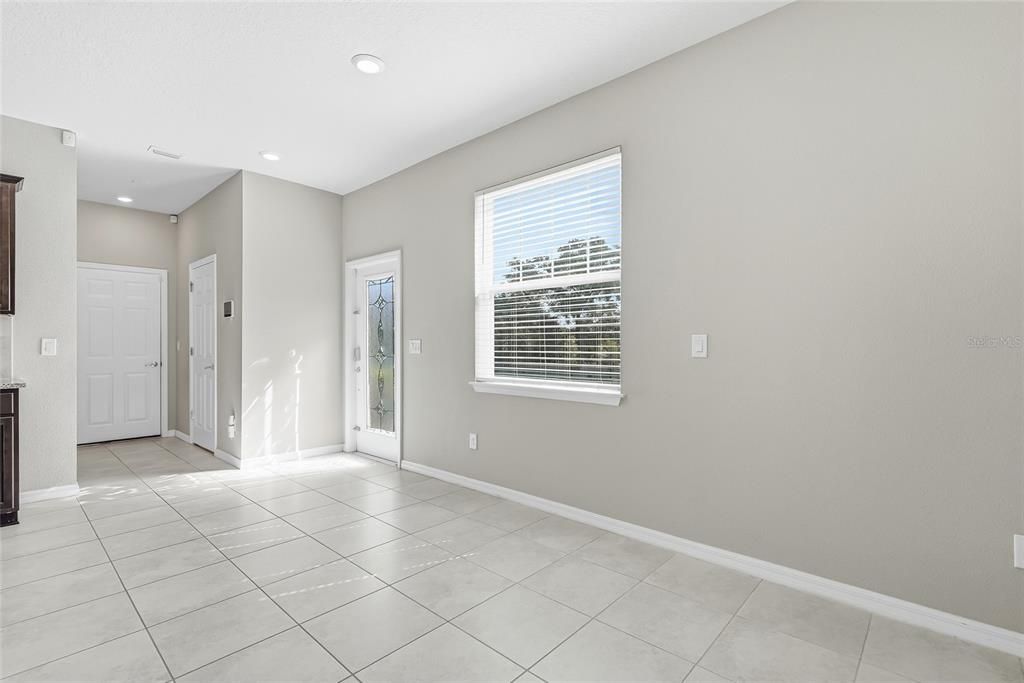 For Sale: $342,000 (3 beds, 2 baths, 1880 Square Feet)