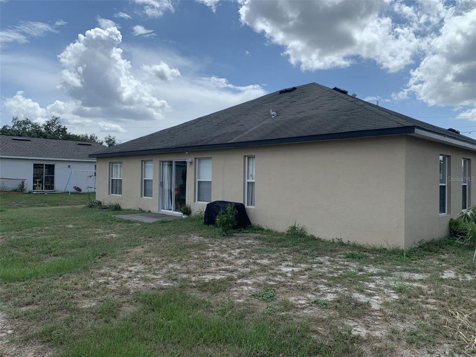 En Venta: $299,900 (3 camas, 2 baños, 1788 Pies cuadrados)