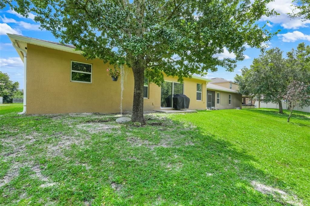 En Venta: $375,000 (3 camas, 2 baños, 1875 Pies cuadrados)