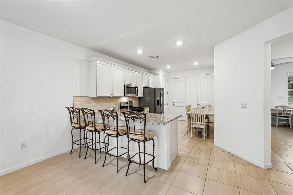 En Venta: $419,000 (2 camas, 2 baños, 1410 Pies cuadrados)