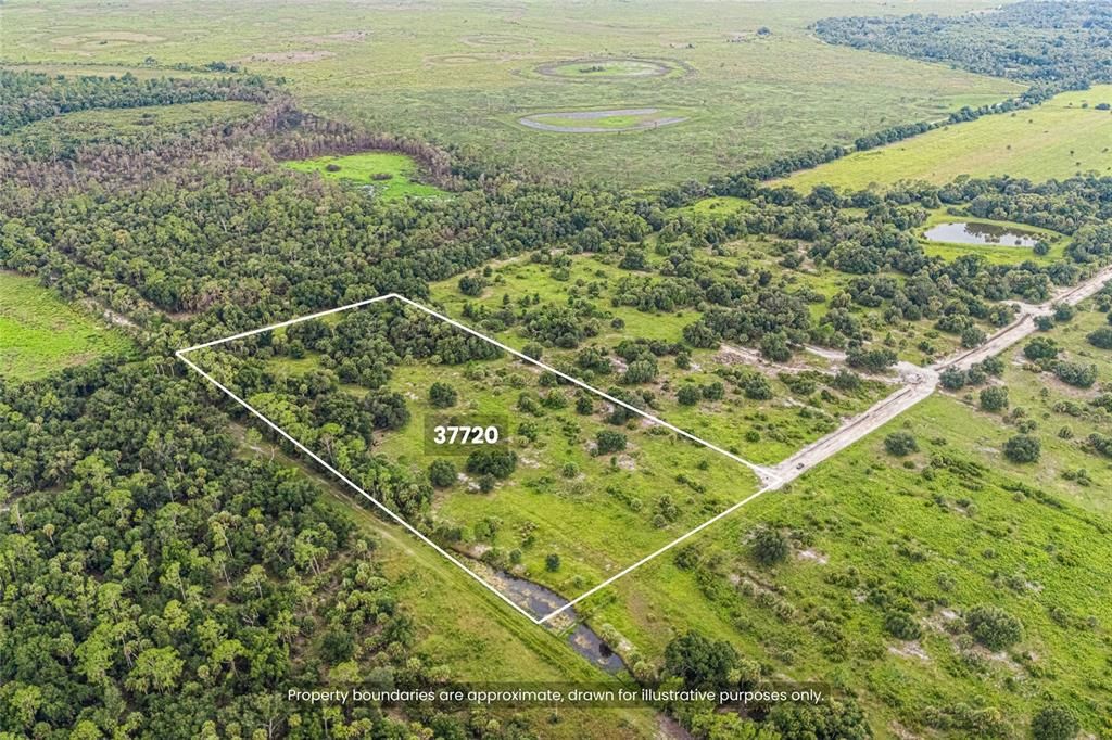 待售: $439,000 (10.41 acres)