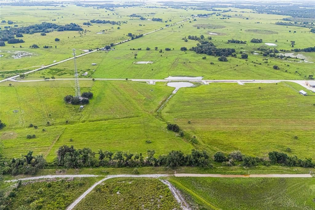待售: $439,000 (10.41 acres)