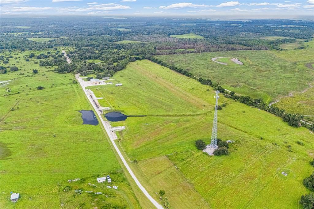 待售: $439,000 (10.41 acres)