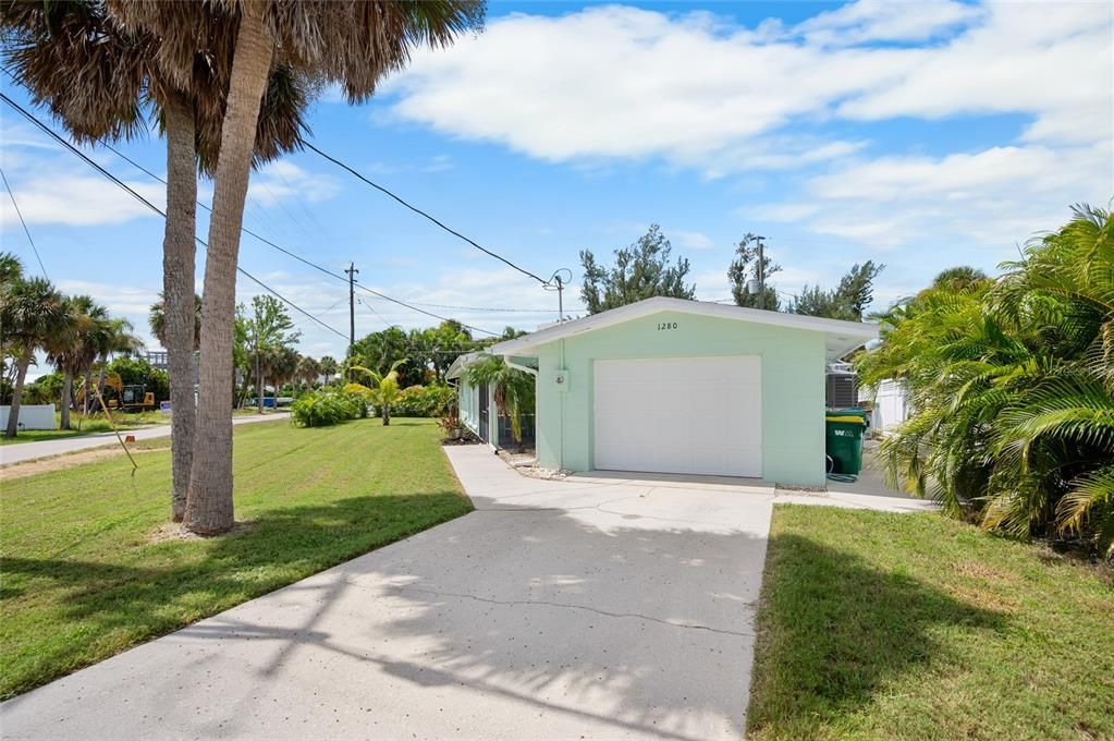En Venta: $869,900 (2 camas, 2 baños, 1285 Pies cuadrados)